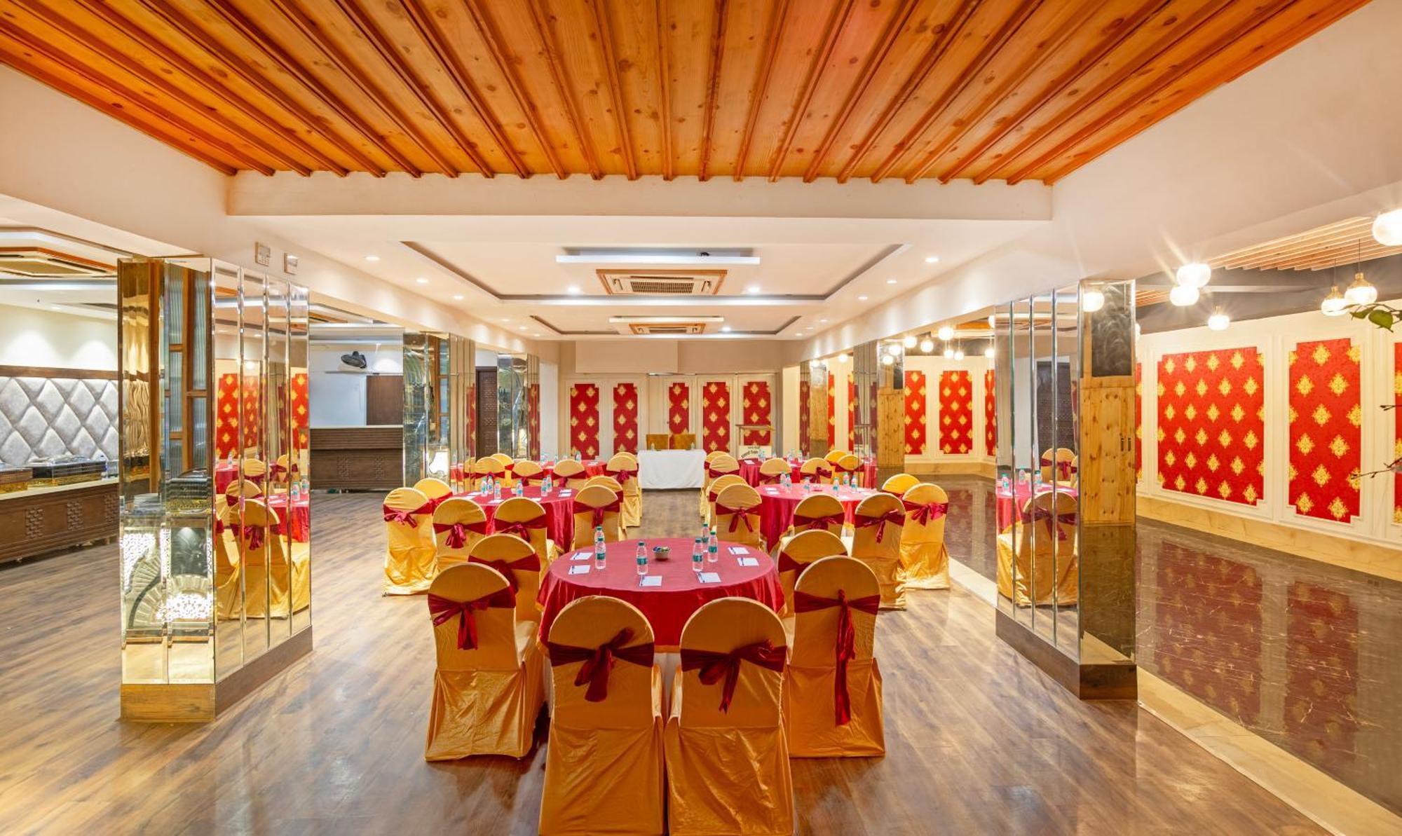 فندق Treebo Jd Residency Mohali Sohāna المظهر الخارجي الصورة
